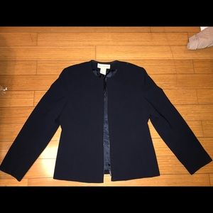Women Jones New York Blazer size 12 Dark Blue